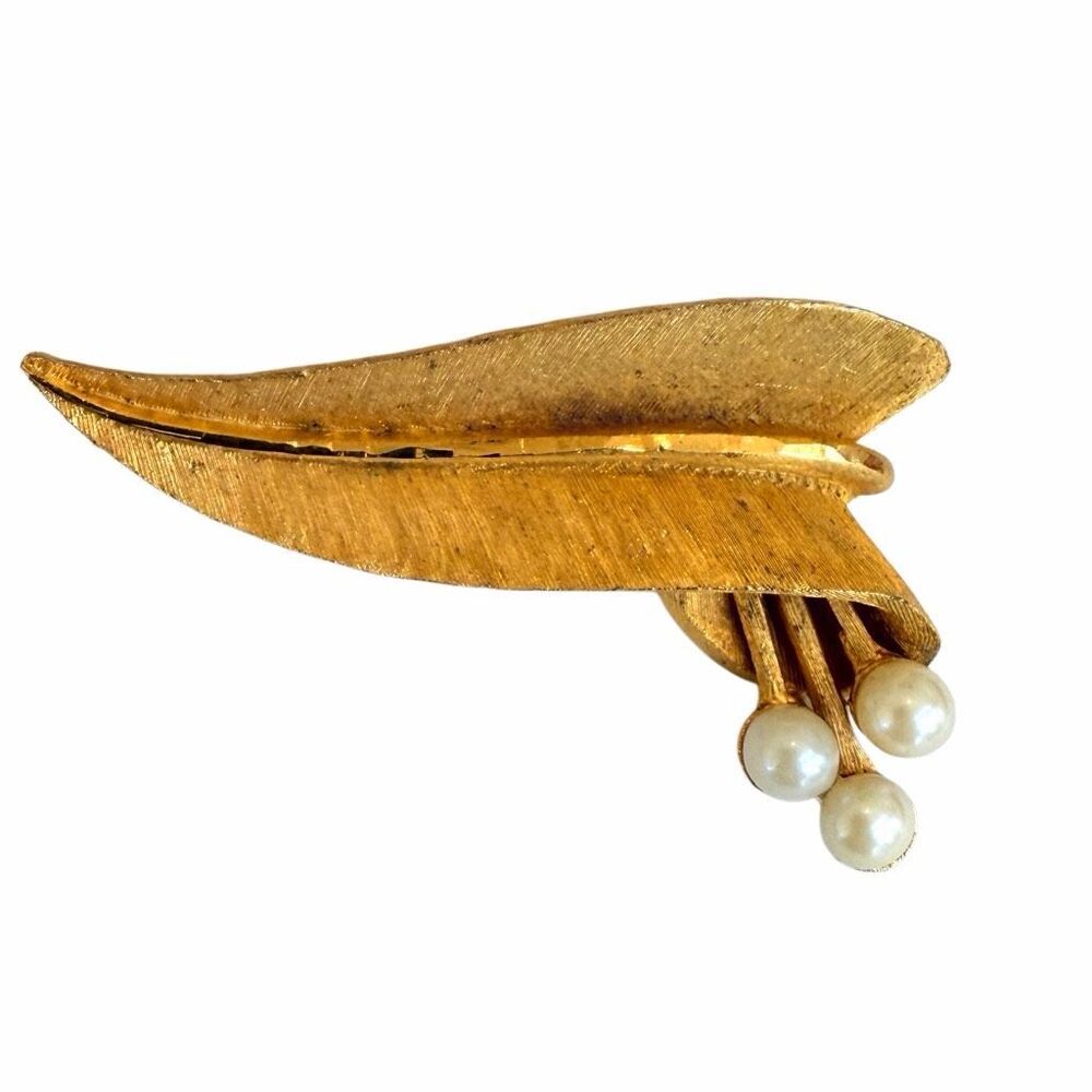 Vintage Gold Tone Feather Brooch with Faux Pearls